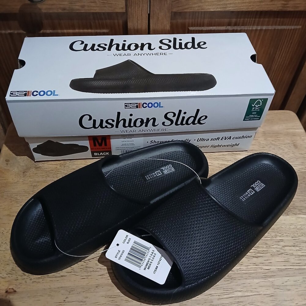 32º DEGREES Women's Cloud Slide Black sz M (7.5 - 8.5) woman's - NEW